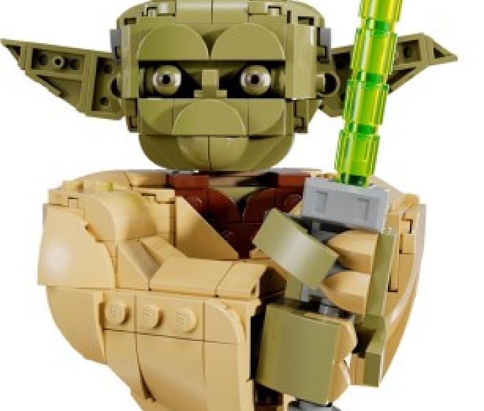 Mistr Yoda dostává vlastní LEGO bustu s pohyblivou hlavou, ušima a světelným mečem. Set 75438 vychází 1. května 2026 za 949 Kč.