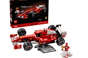 LEGO Icons 11375 Ferrari F2004 a Michael Schumacher
