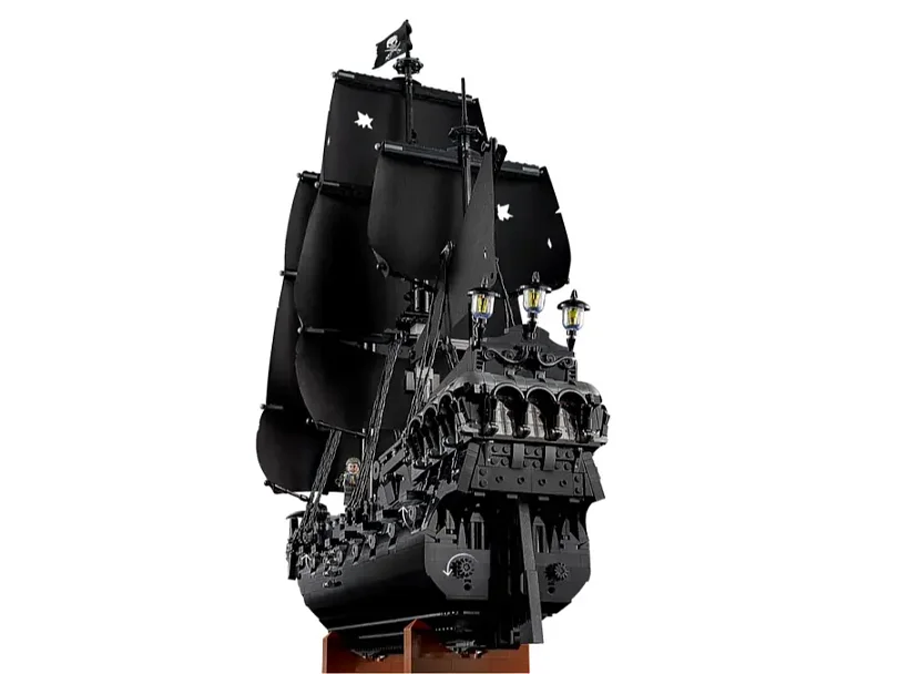 LEGO 10365 Pirátská loď kapitána Jacka Sparrowa